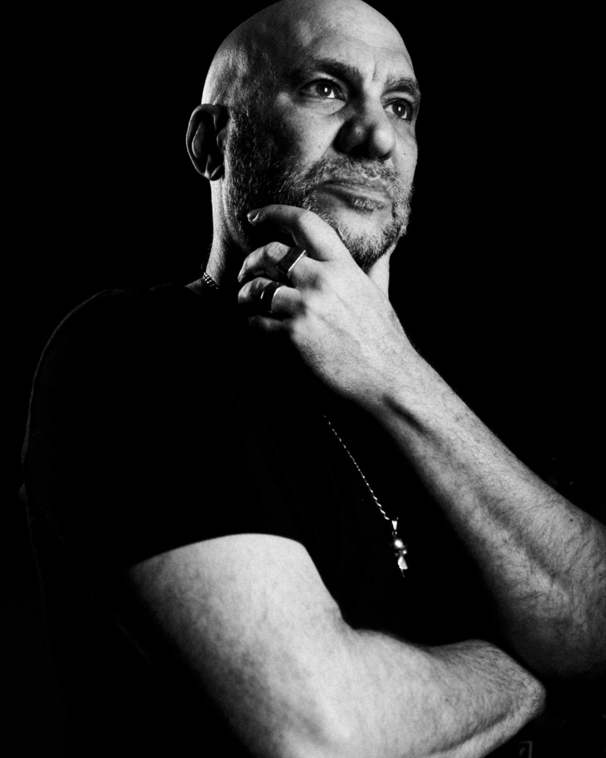 Portrait of Guto Bussab, founder, director and cinematographer at MUTI FILMS