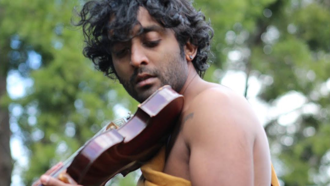 Still from HEZRON CHETTY Chasing Kings — music video by MUTI FILMS directed by Alfonzo Franke