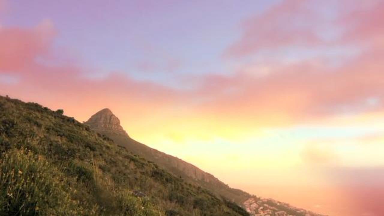 Still from CAPE TOWN TOURISM Lifestyle — TV commercial by MUTI FILMS directed by Guto Bussab